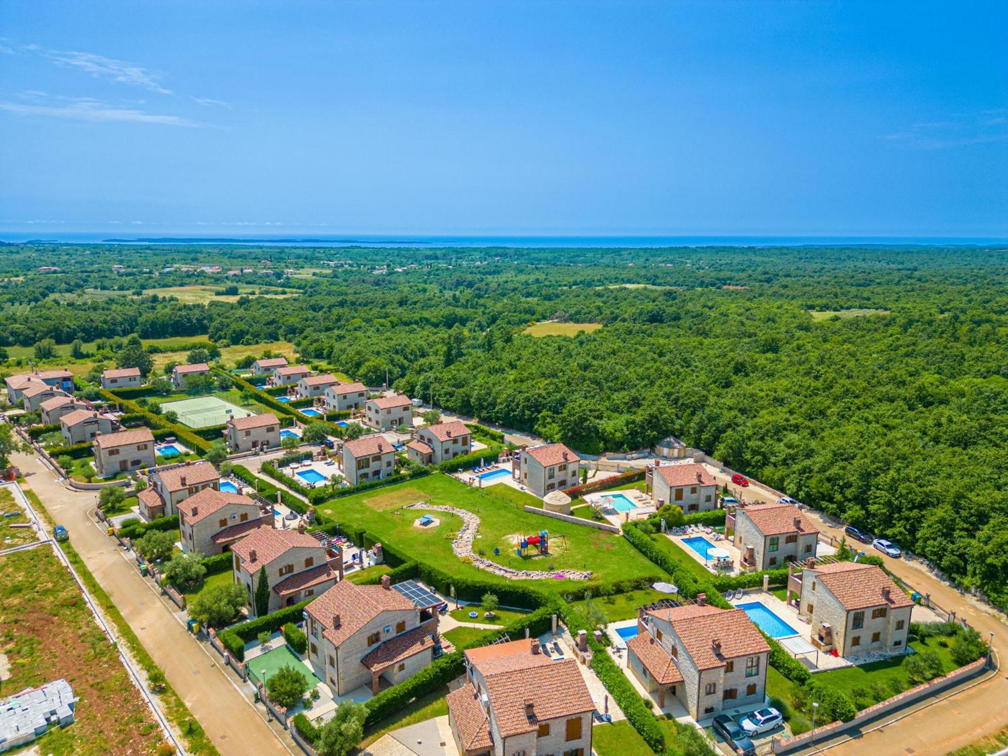 Villa Sonne In Paradis Butkovici  Exterior photo